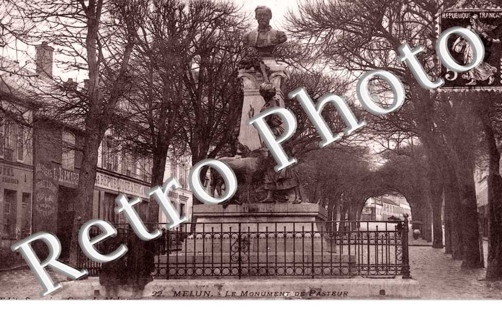 le monument de pasteur