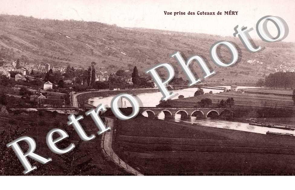 Vue prise des Coteaux de Mery