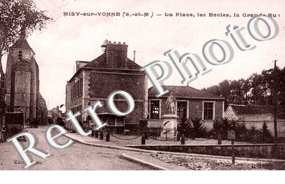 la Place, les Ecoles, la Grande Rue