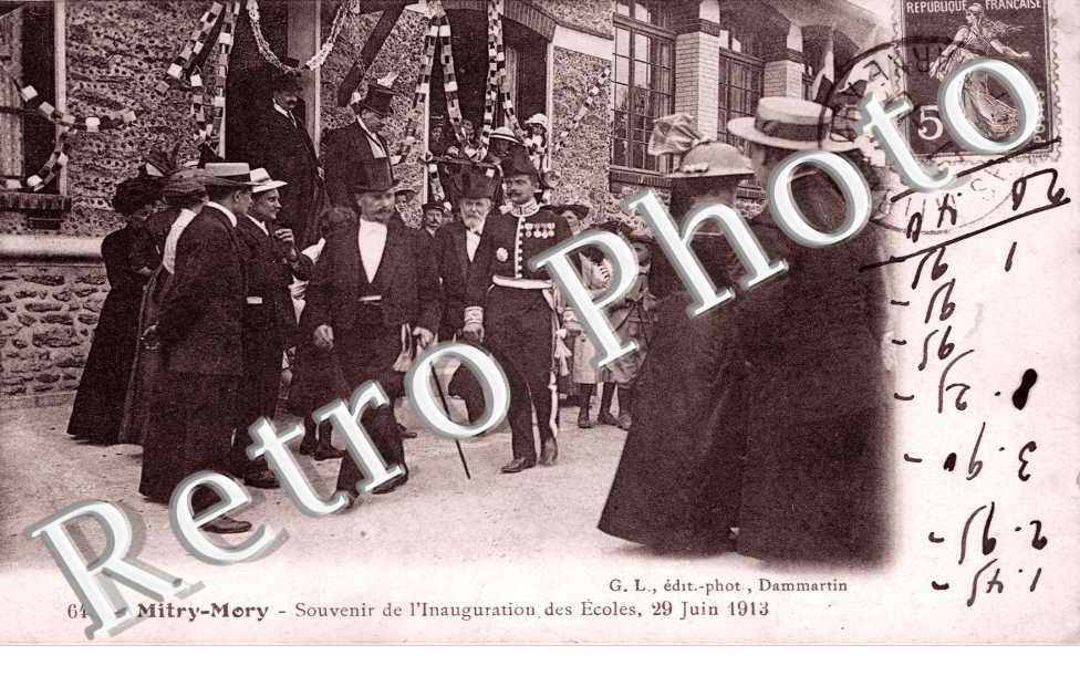 le Souvenir de l'Inauguration des Ecoles, Juin 1913