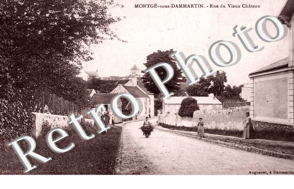 Rue du vieux chateau
