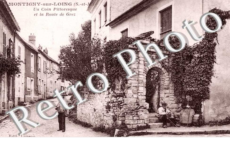 Un coin pittoresque et la Route de Grez