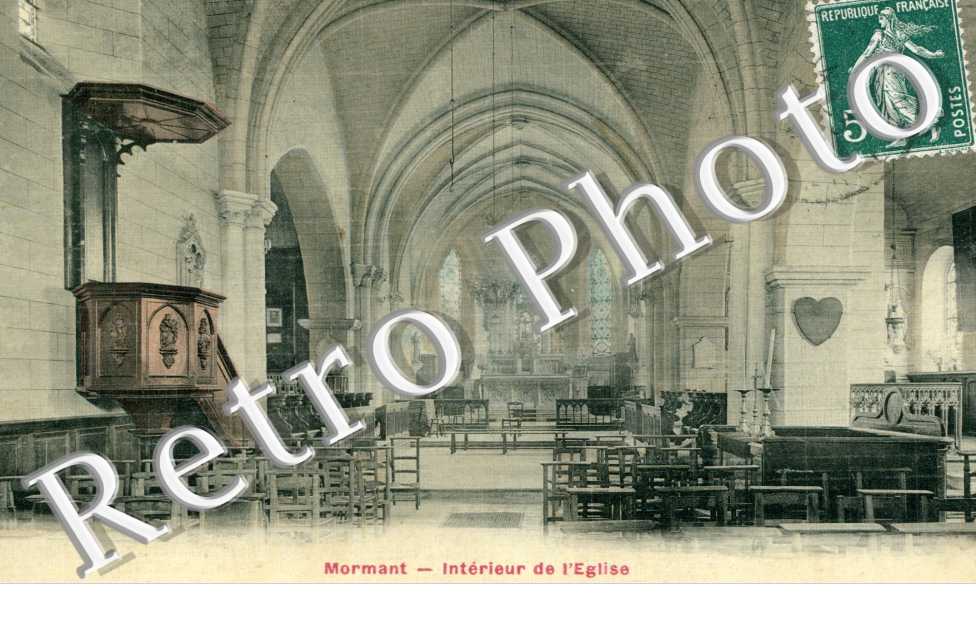 Interieur de l'Eglise