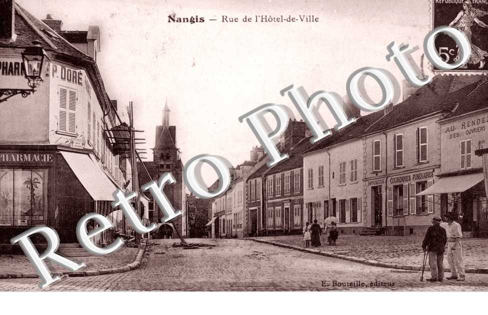 la Rue de l'Hotel-de-Ville