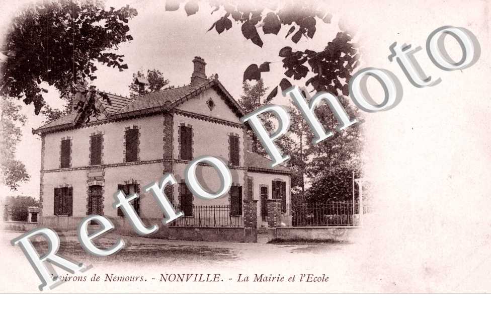 La mairie et l'ecole