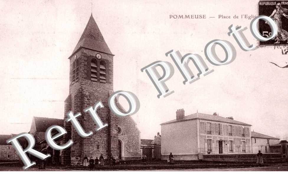 la Place de l'Eglise