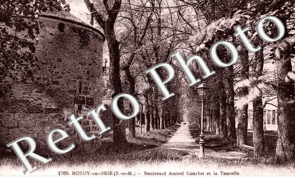 Boulevard  Amiral Courbet et la Tourelle