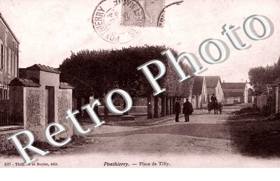 Place de Tilly