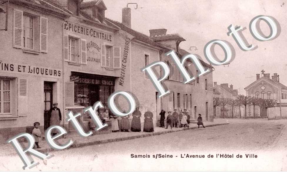 l'avenue de l'hotel de ville