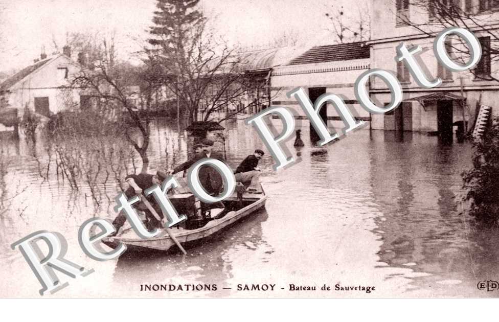 Inondations, Bateau de Sauvetage
