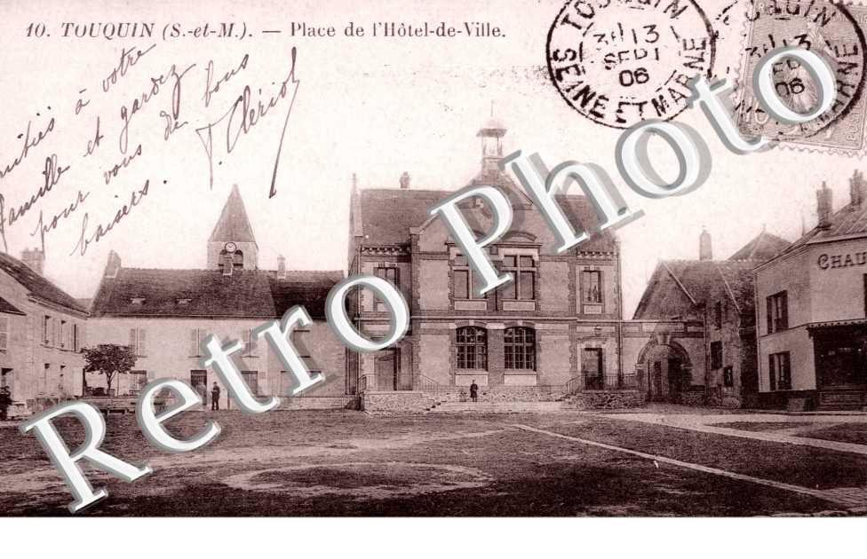 Place de l'Hotel-de-Ville