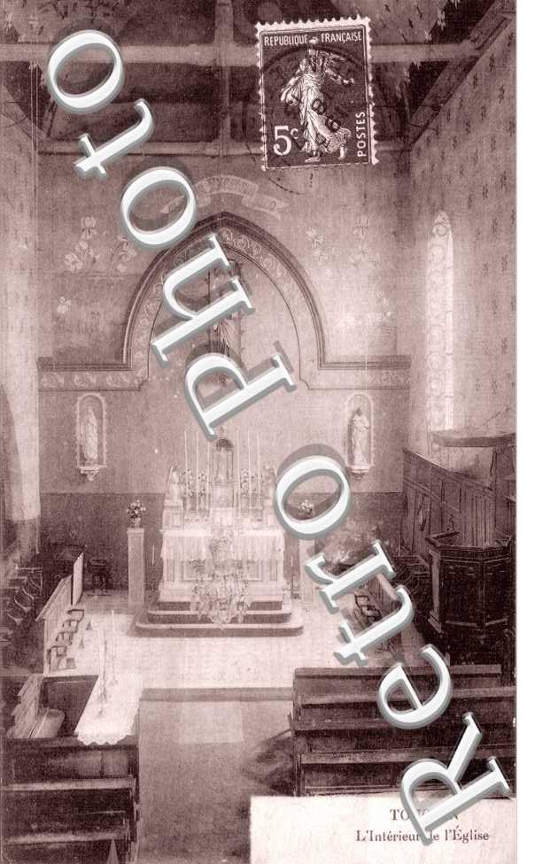 Interieur de l'eglise