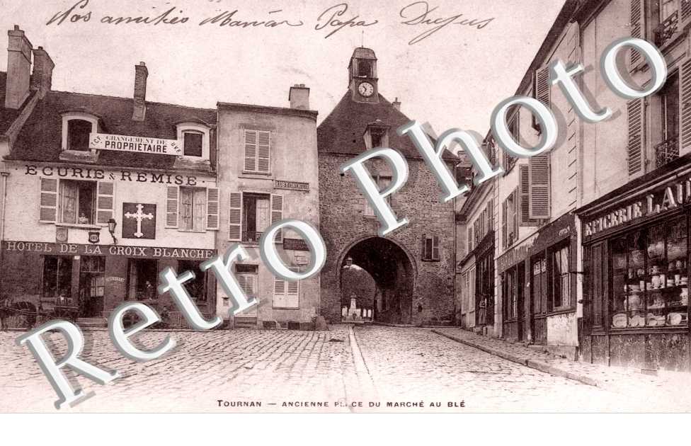 ancienne place du marche au ble