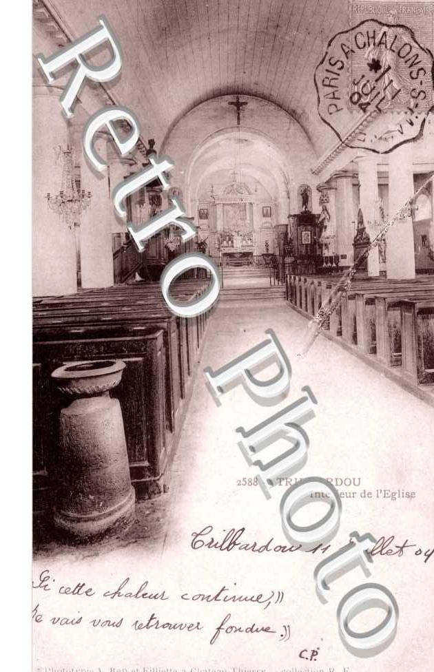 Interieur de l'Eglise
