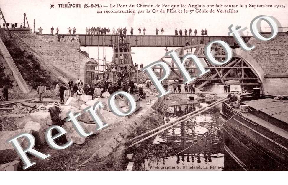 Guerre 1914 - 1918  Pont detruit par les anglais le 3 sept 1914 en reconstruction (armee-militaire)