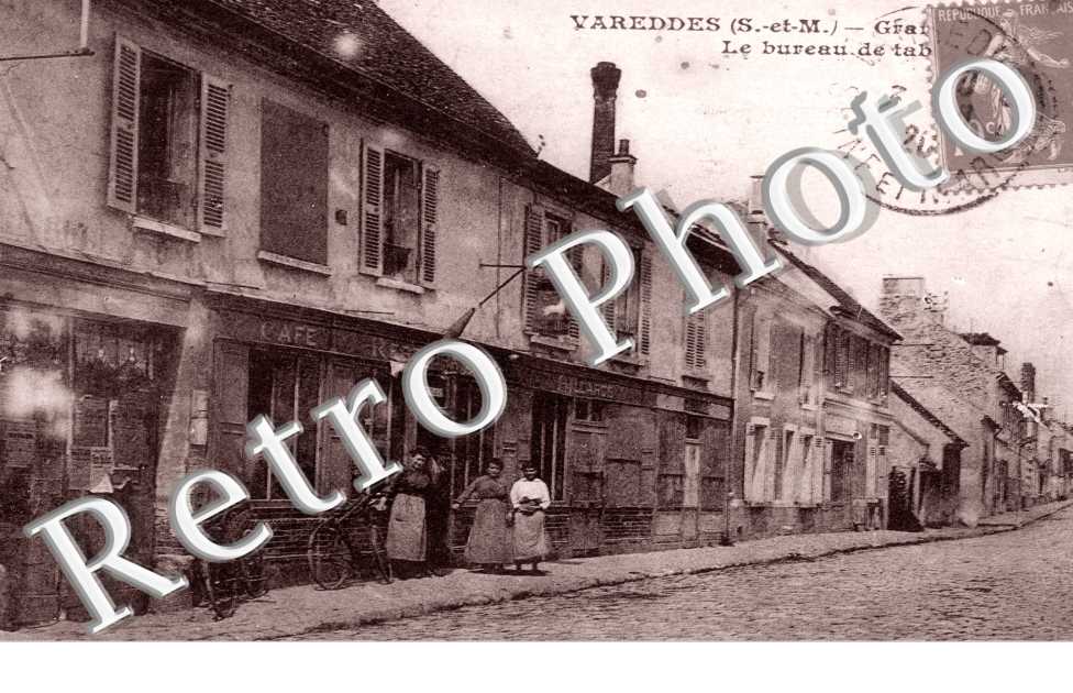 Grande Rue et le Bureau de Tabac