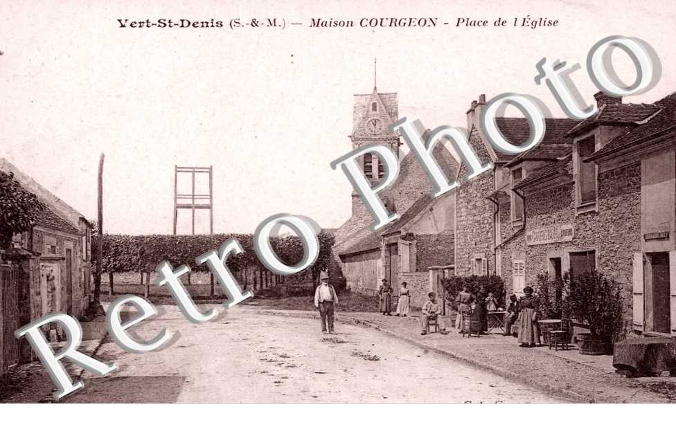 Place de l'eglise - Maison Courgeon