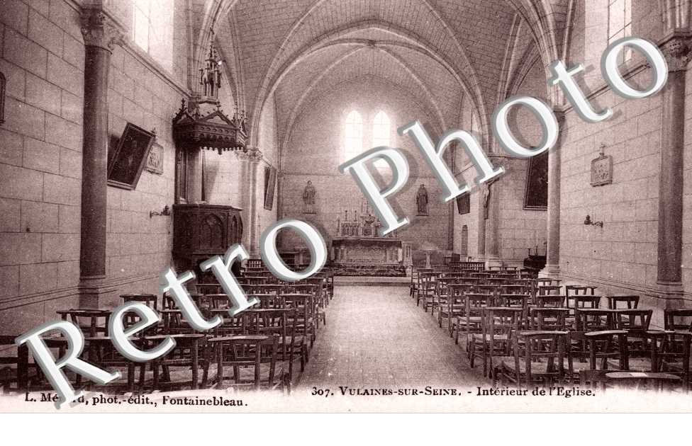 Interieur de l'eglise