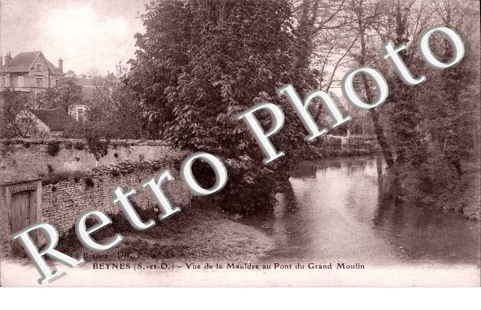 Vue de la Mauldre au Pont du Grand Moulin
