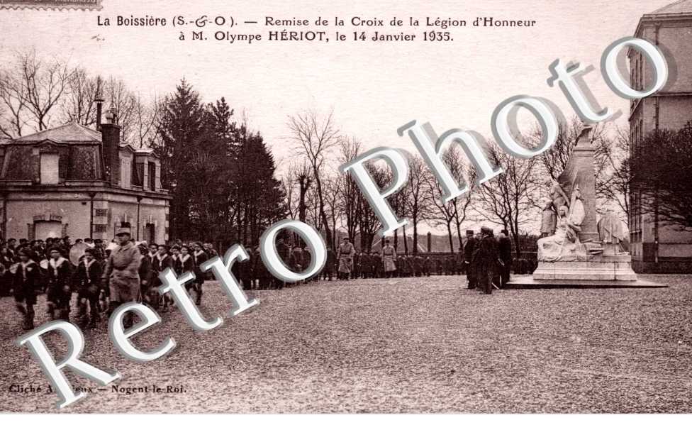 remise de la croix de la Legion d'Honneur a M. Olympe Heriot, le 14 janvier 1935