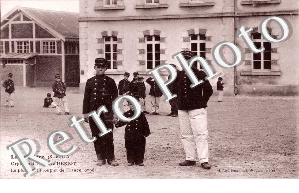 Orphelinat Militaire Heriot, le plus petit Troupier de France