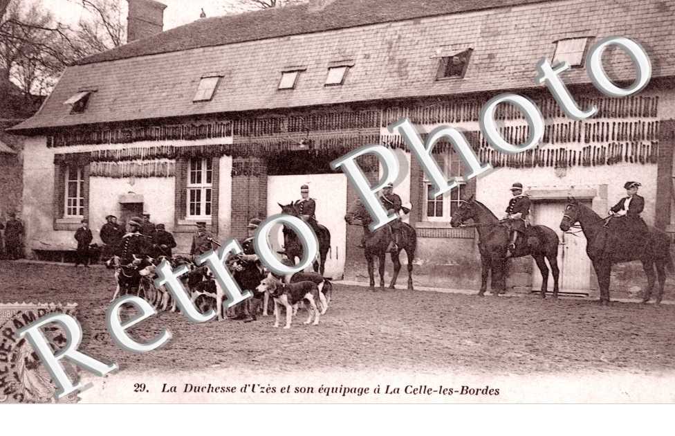 - la duchesse d'Uzes et son equipage (chasse)