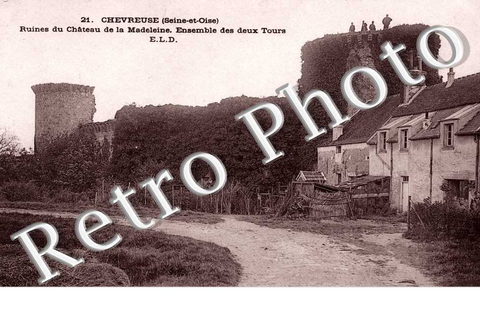 Ruines du Chateau de La Madeleine
