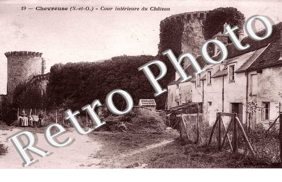 Cour interieure du Chateau