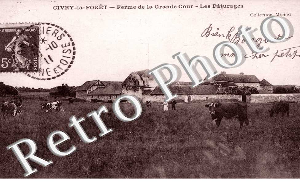Ferme de la Grande Cour, Les paturages