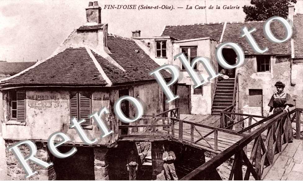 Fin d'Oise, la Cour de la Galerie