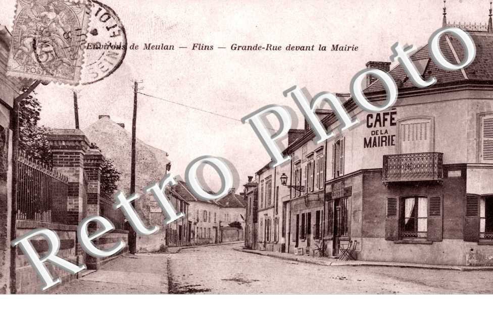 Grande Rue devant la Mairie