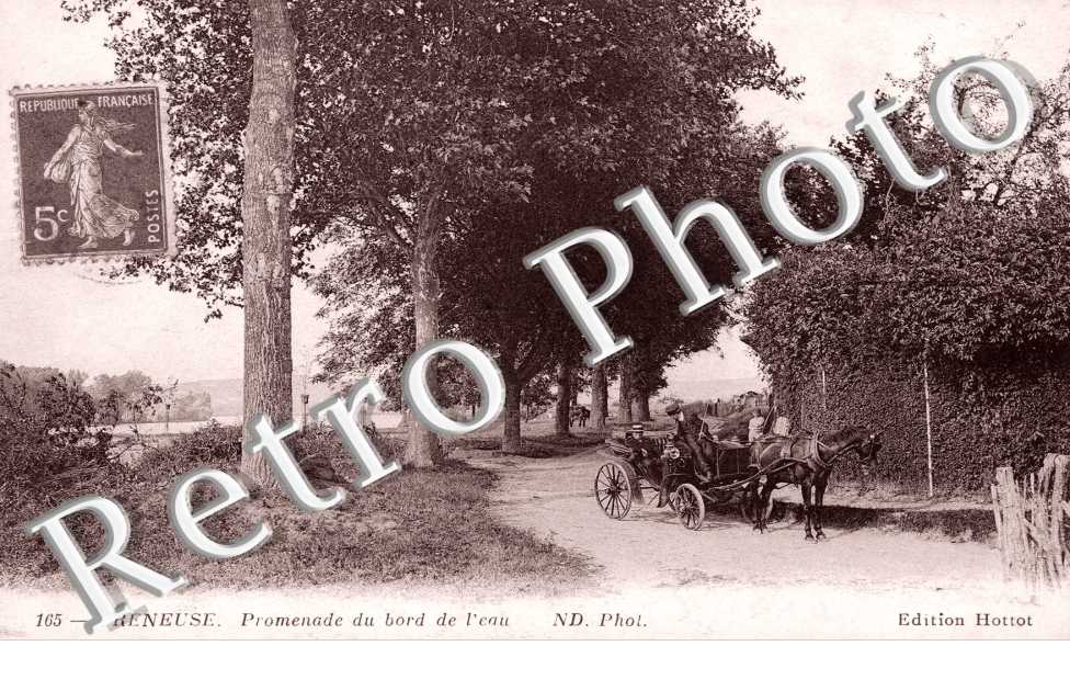 Promenade au bord de l'eau