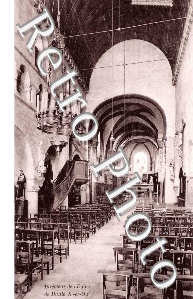 Interieur de l'Eglise