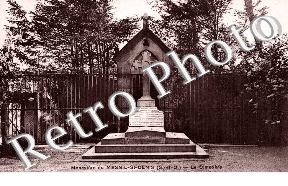 Monastere et Cimetiere