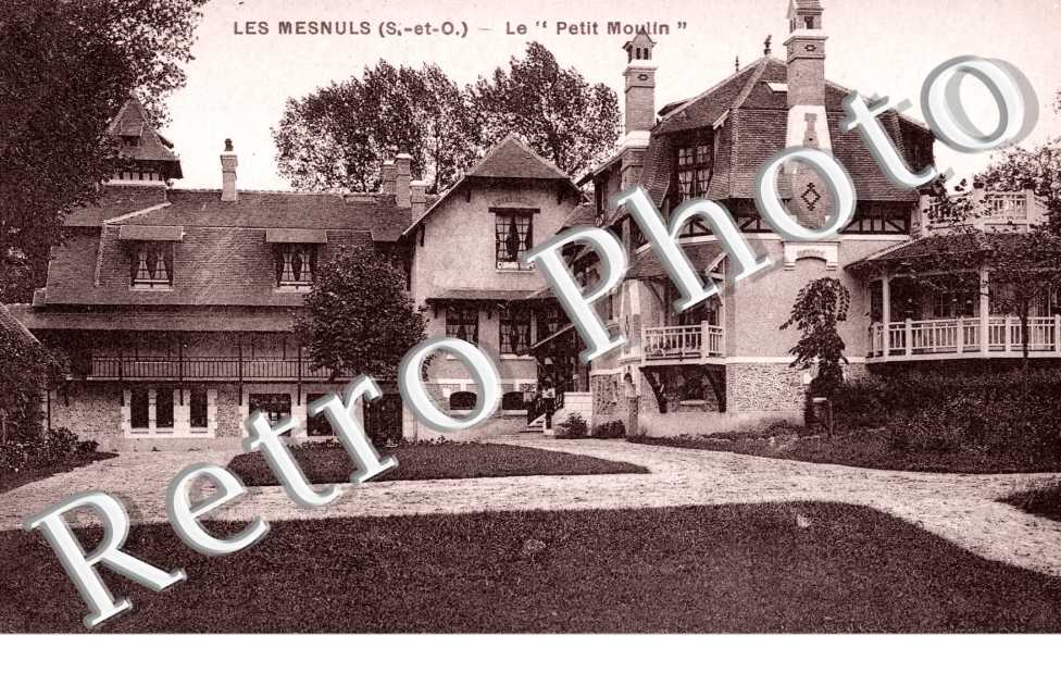 Le Petit Moulin