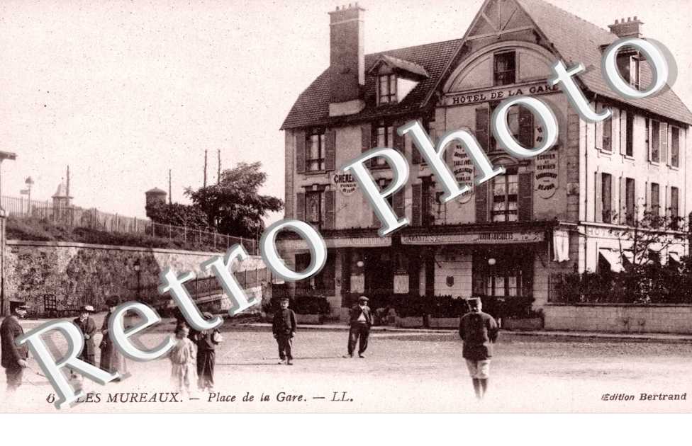 La Place de la Gare