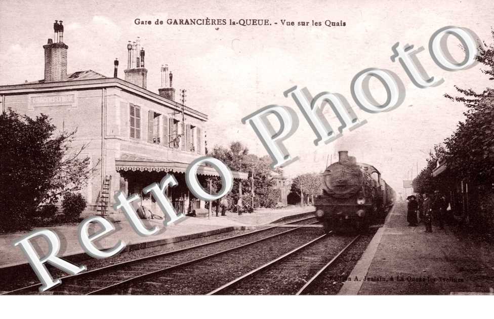 Gare de Garancieres la Queue