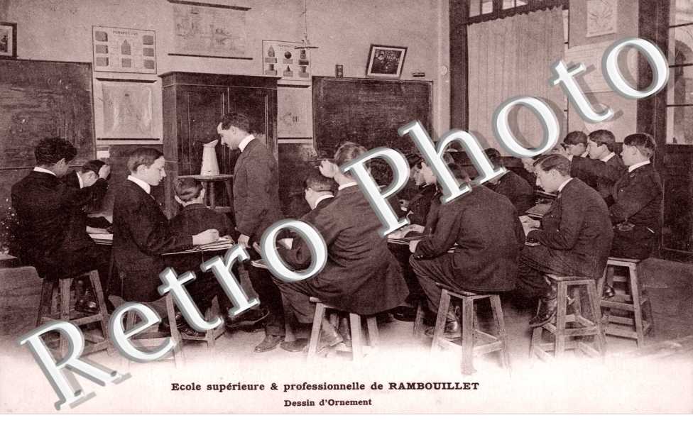Ecole Supérieure et Professionnelle - Dessin d'Ornement
