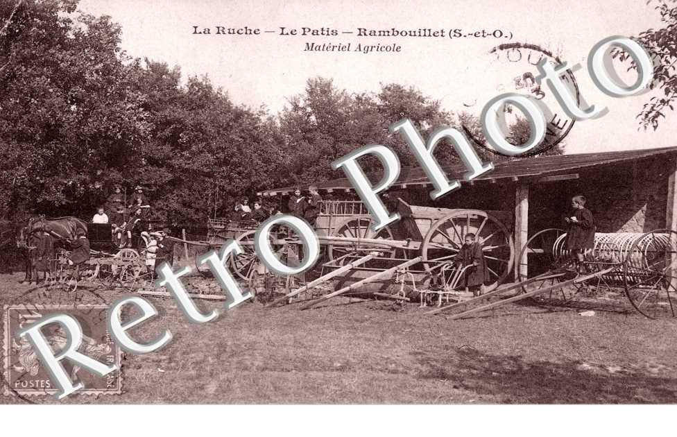 La Ruche, le Patis, Materiel Agricole