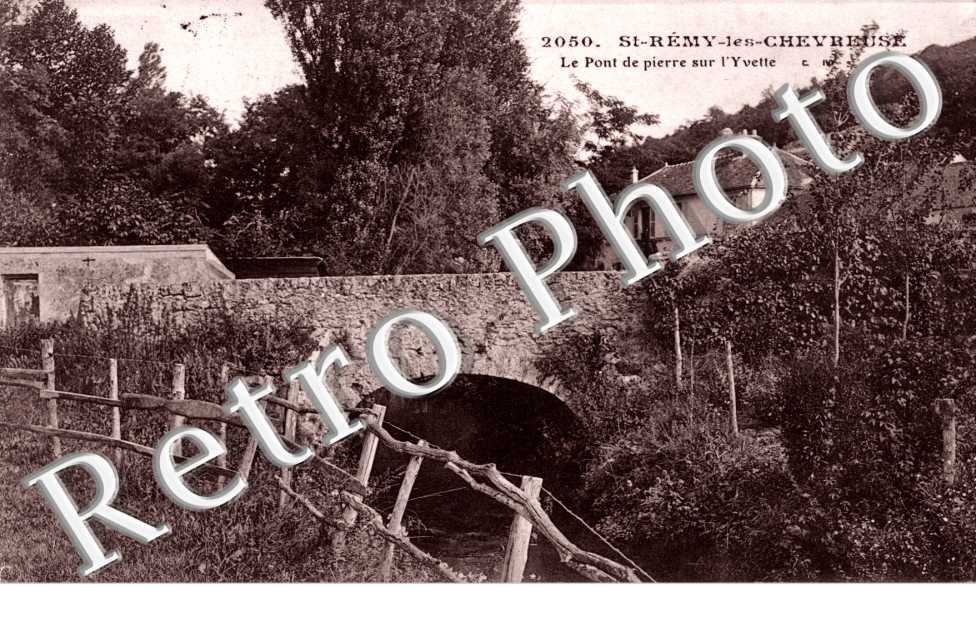 le pont de pierre sur l'Yvette