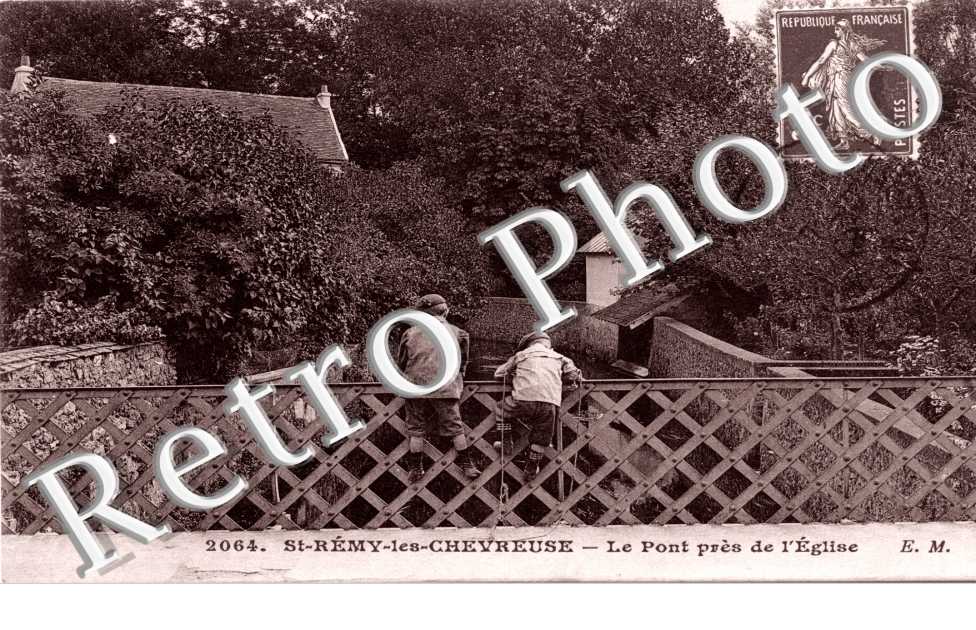 le pont pres de l'eglise