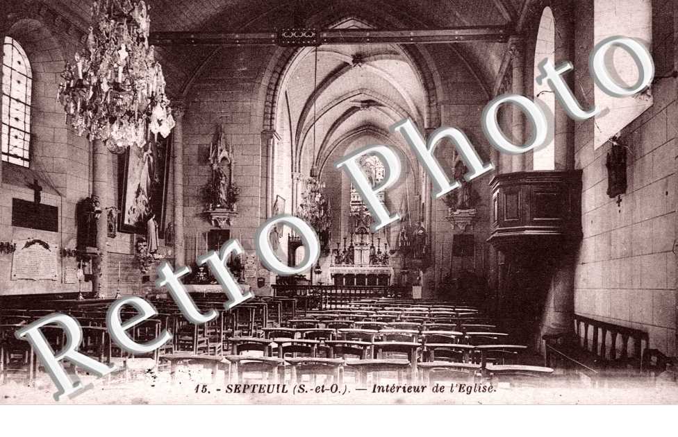 Interieur de l'Eglise