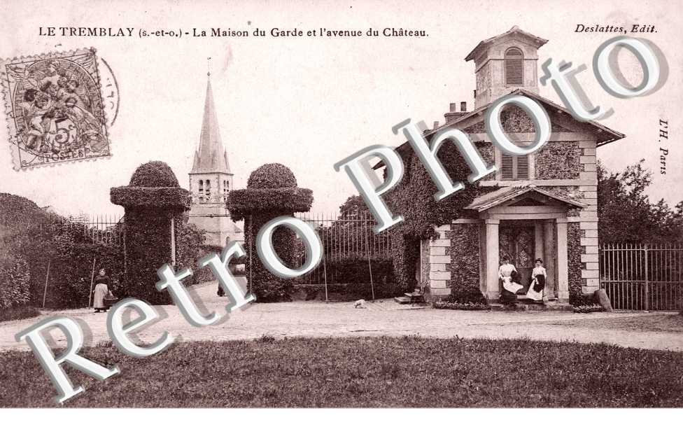 La Maison du Garde et l'avenue du Chateau