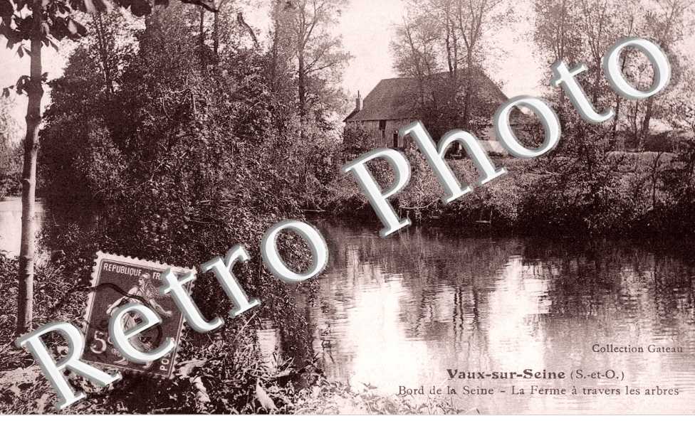 Bord de la Seine, la Ferme a travers les arbres