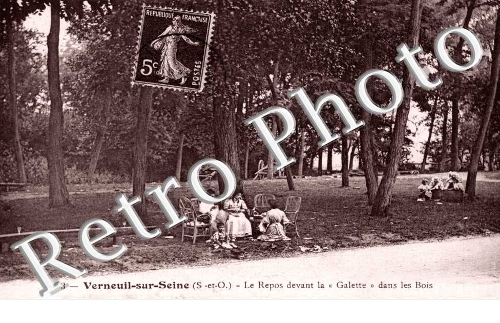 Le Repos devant la Galette des les Bois
