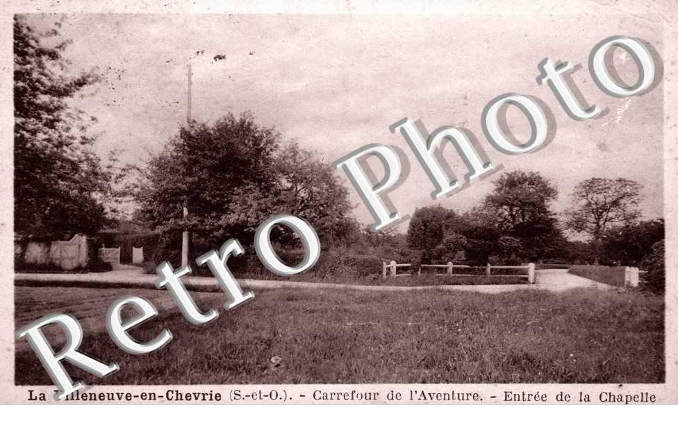 Carrefour de l'Aventure, Entree de la Chapelle