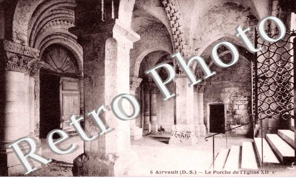 Le Porche de l'Eglise