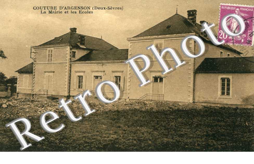 la Mairie et les Ecoles