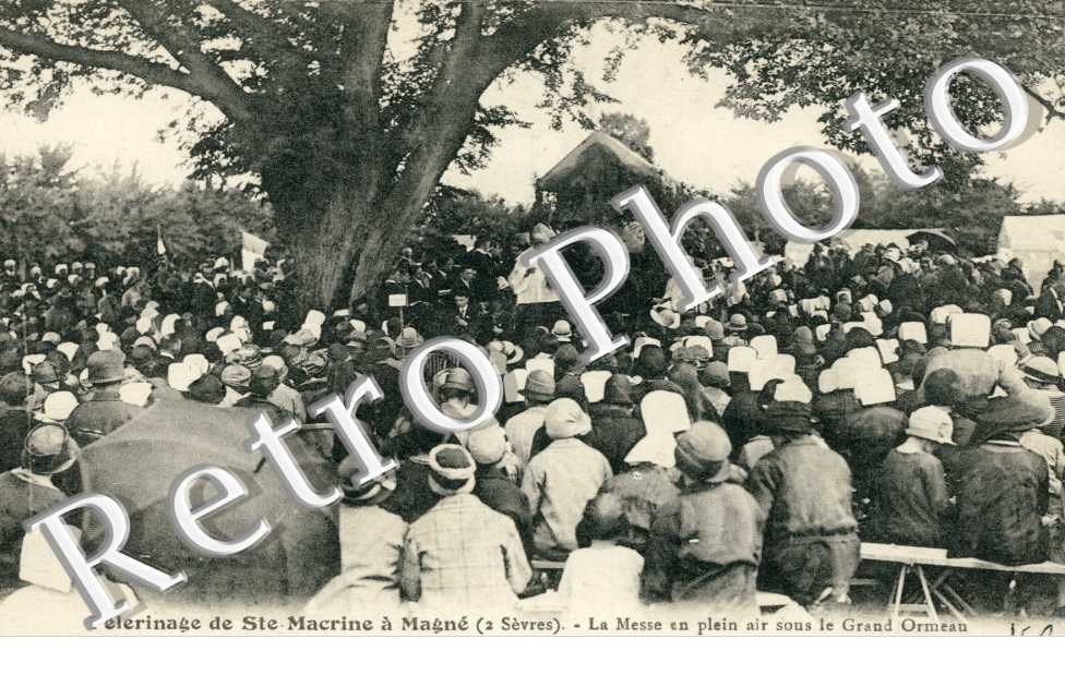Pelerinage de Sainte Macrine, la Messe en plein air