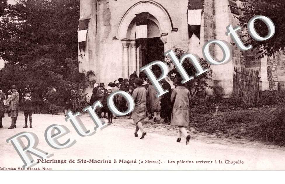 le Pelerinage de Sainte-Macrine, les Pelerins arrivent a la Chapelle